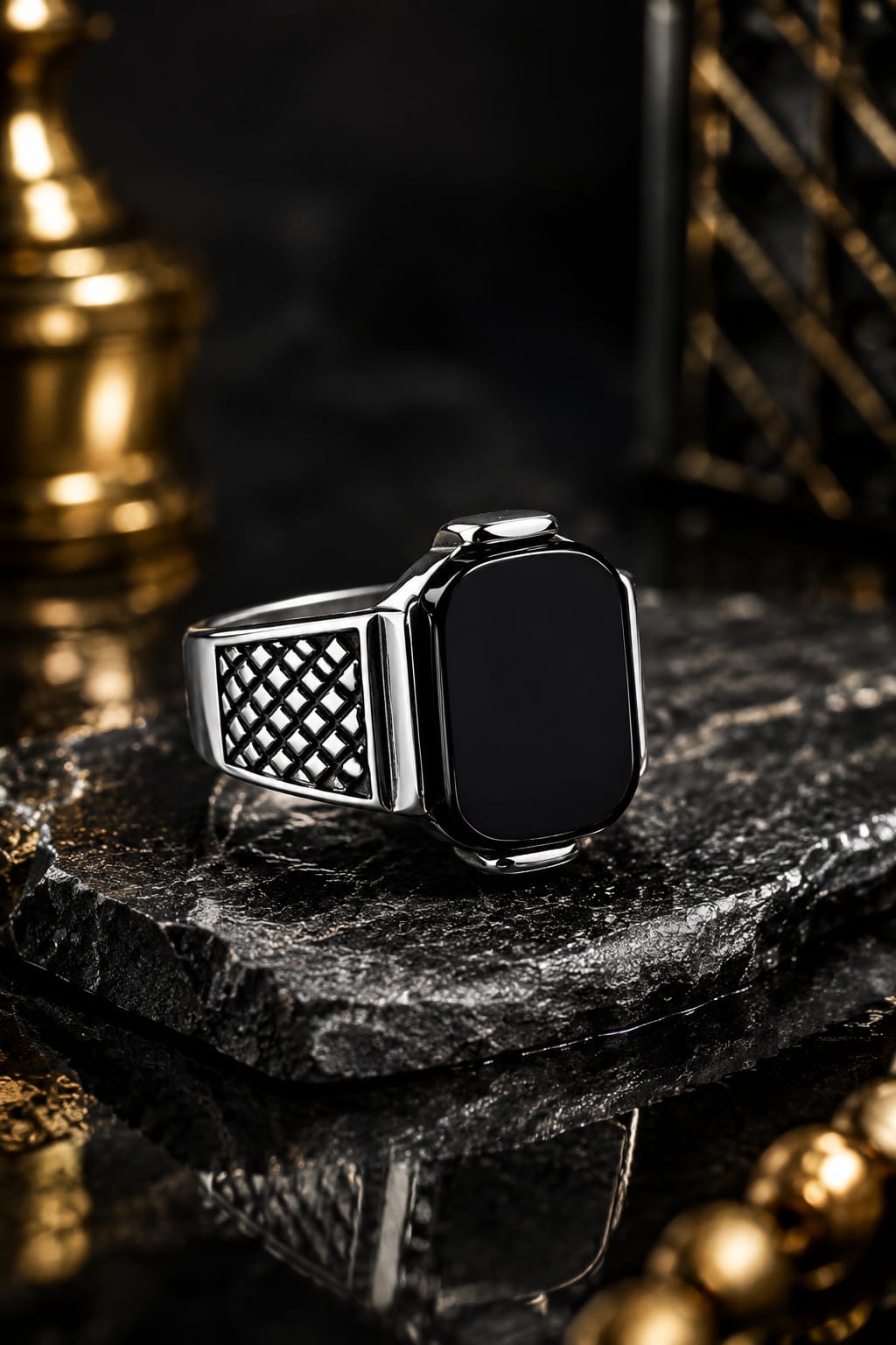 OBSIDIAN MONARCH SIGNET RING