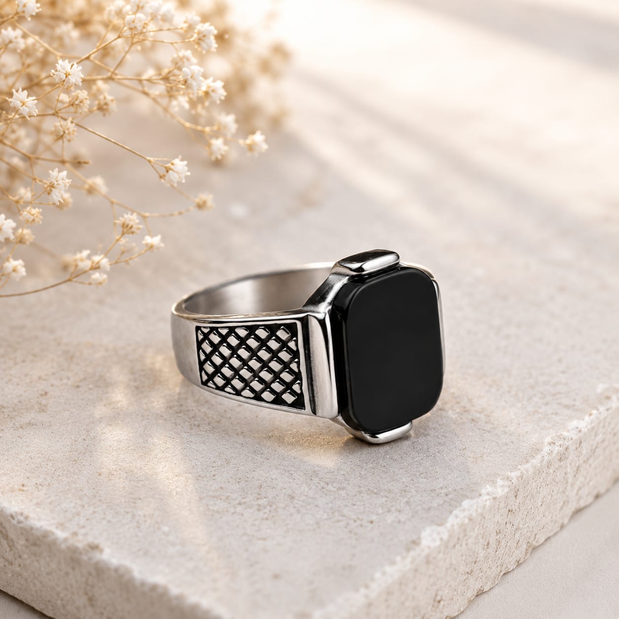 OBSIDIAN MONARCH SIGNET RING