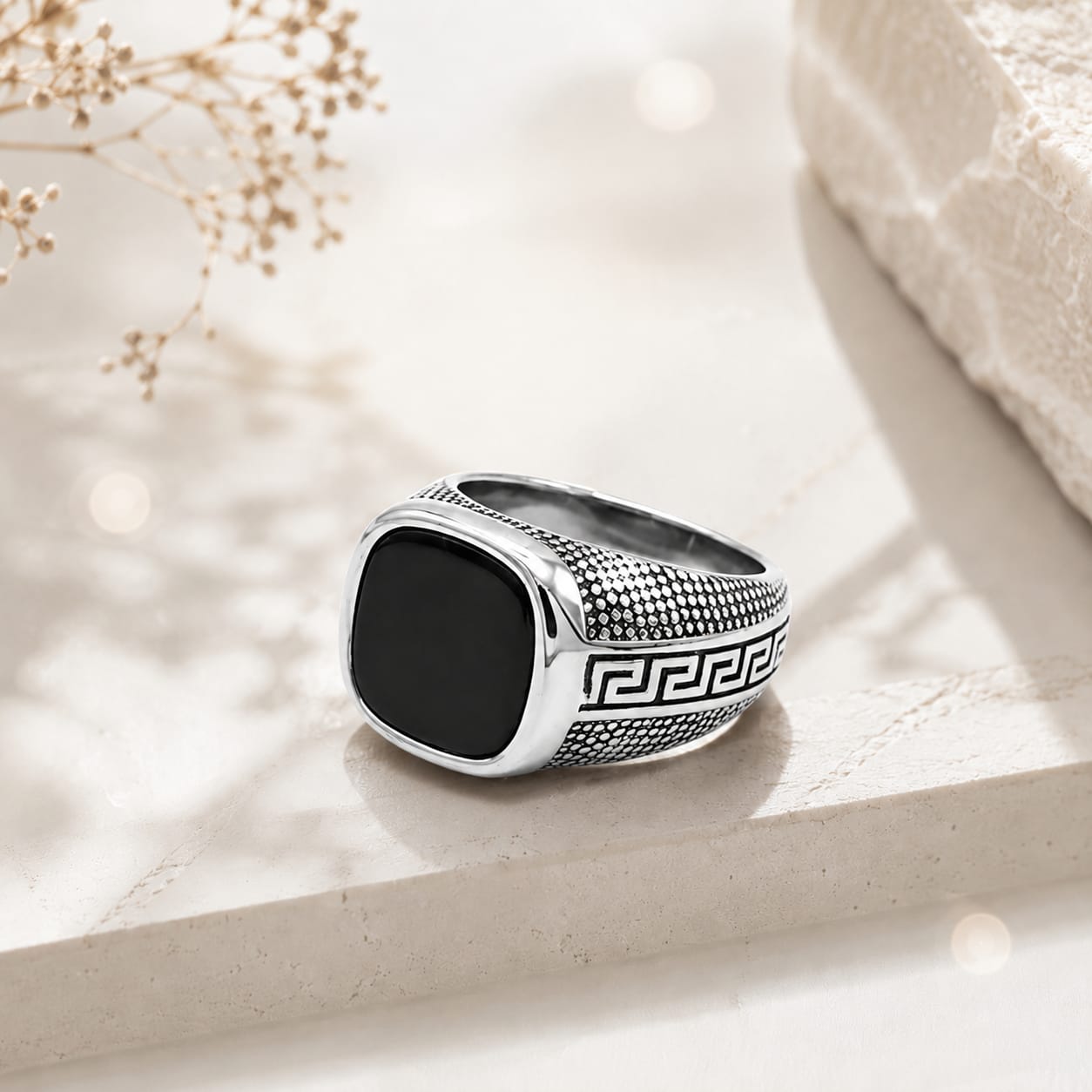 IMPERIAL ONYX RING