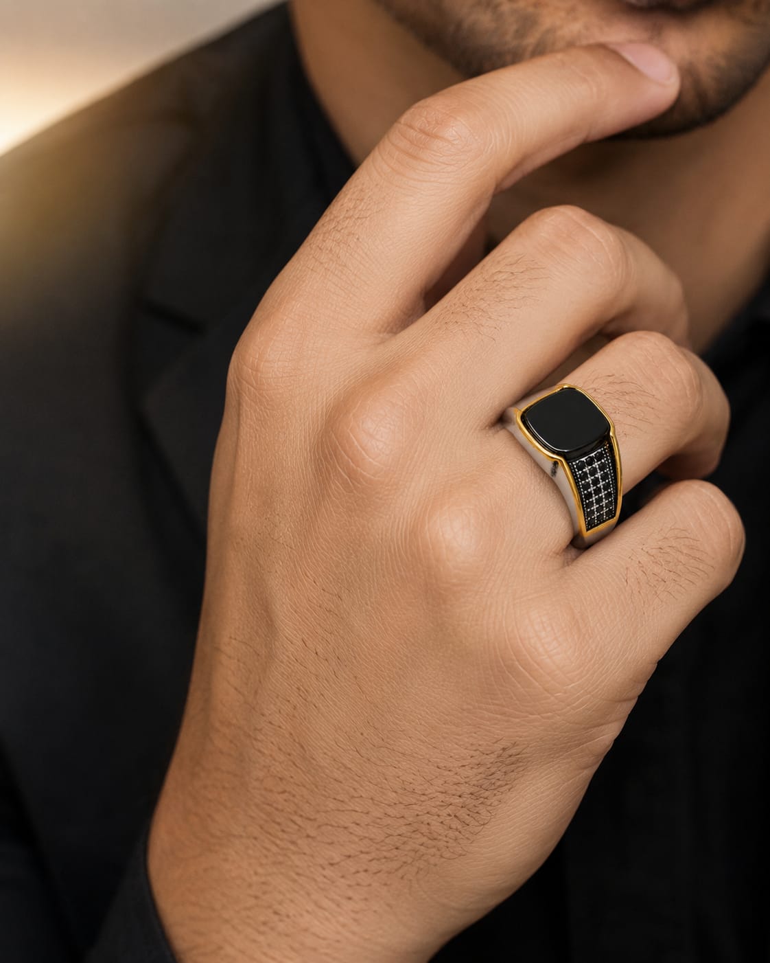 ROYAL ECLIPSE SIGNET RING