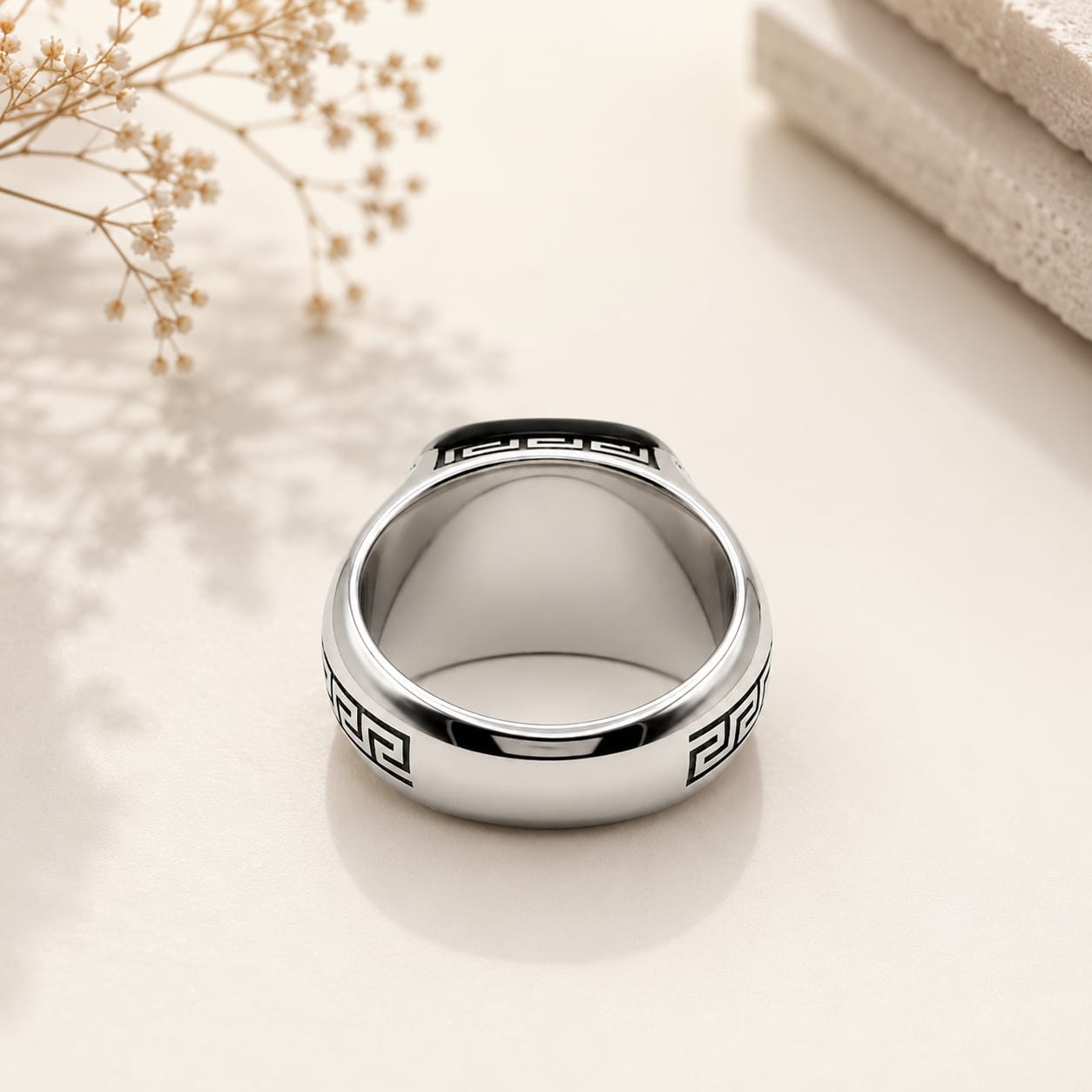 IMPERIAL ONYX RING