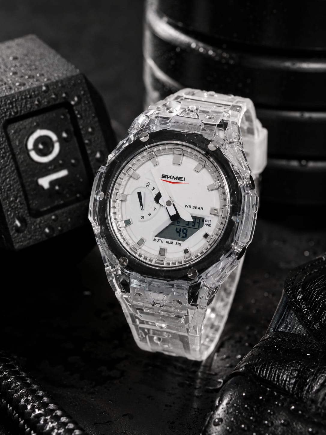 SKMEI WHITE STRAP